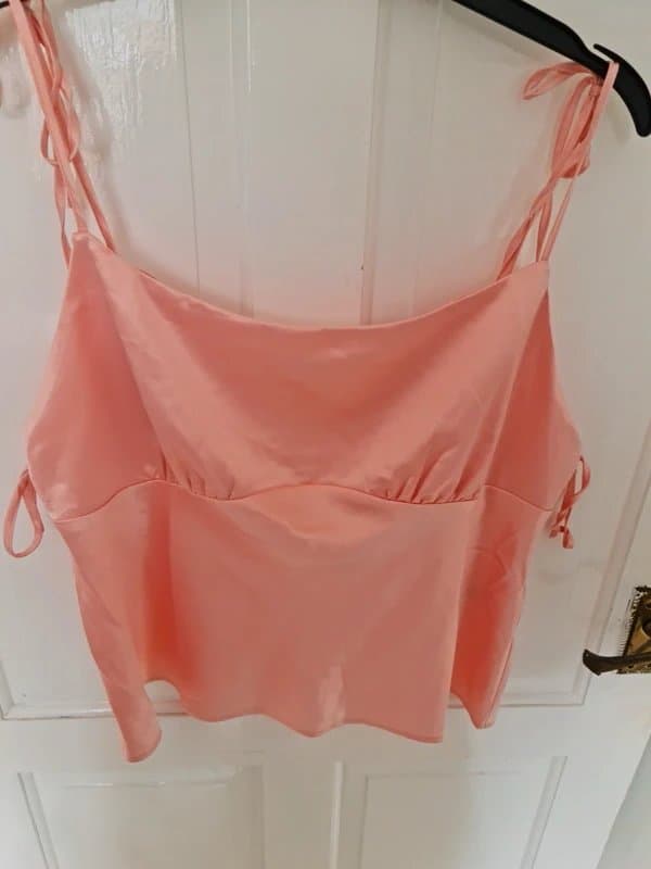 Topshop BNWT topshop Satin peach cami top
