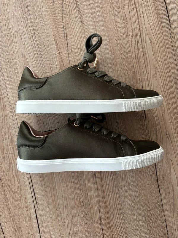 Topshop Topshop ‘Catseye’ Khaki Trainers UK 4