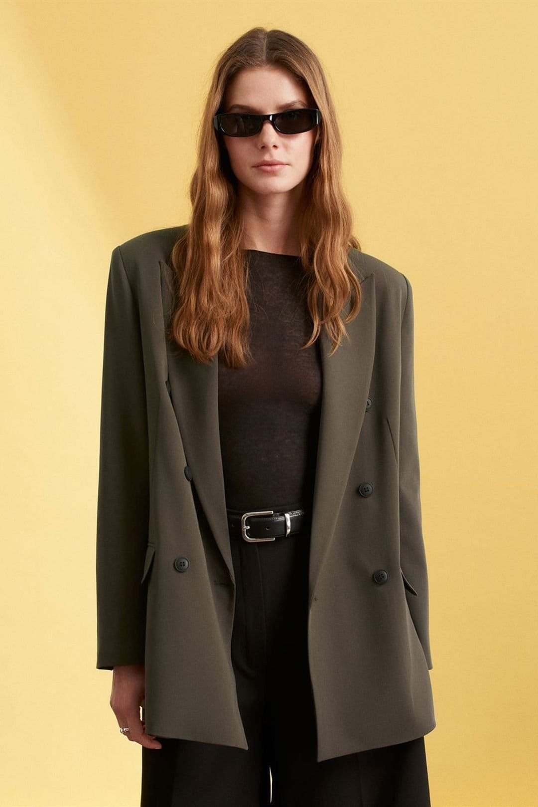 Dilvin Dilvin Women's Long Crepe Blazer Jacket in Olive - 4