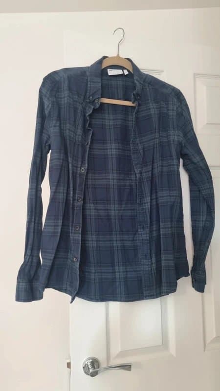 ASOS Design Asos design long sleeved check shirt size M