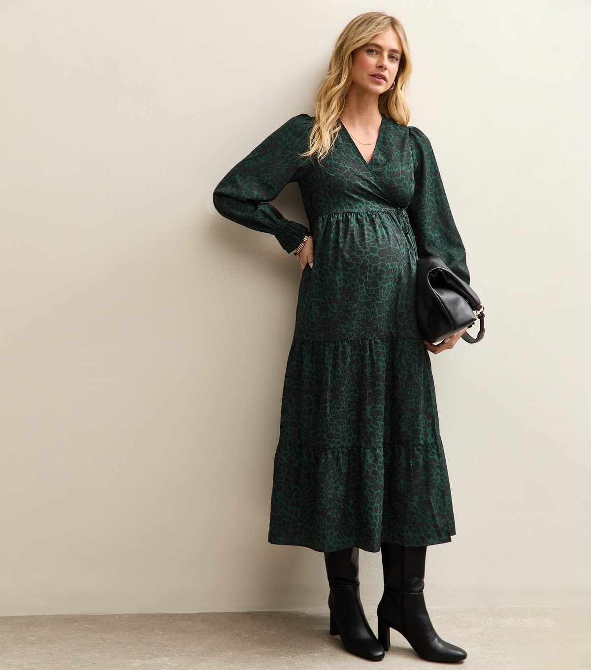New Look Women's Maternity Dark Green Animal Print Crepe Wrap Midi Dress New Look