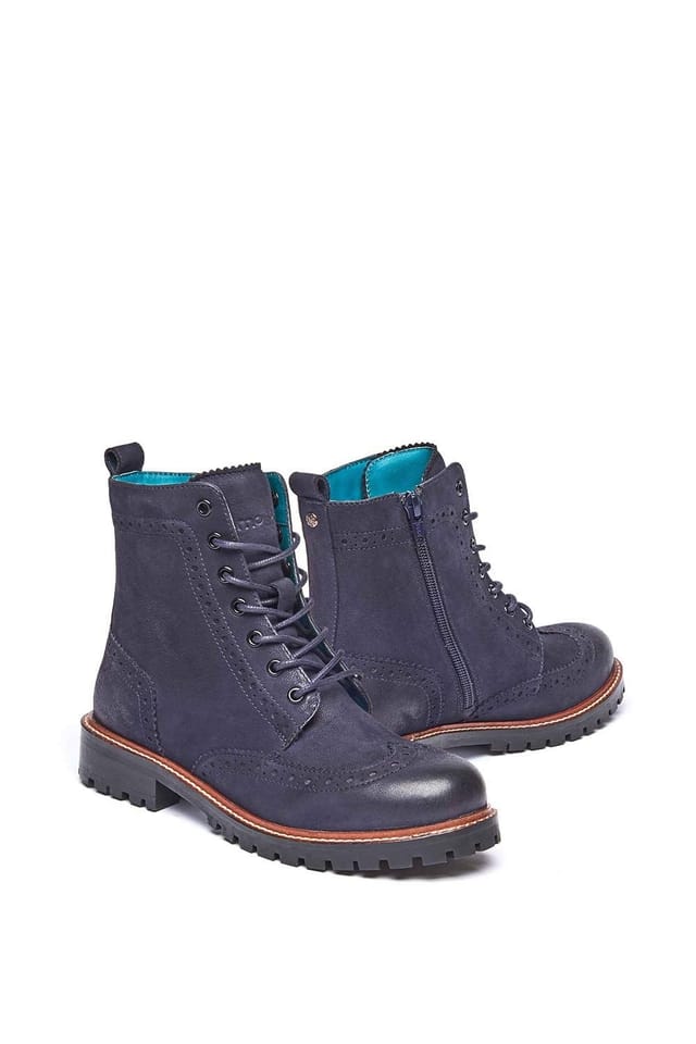 Moshulu Moshulu Women's 'Filico Warmlined' Brogue Leather Boot in Indigo - 2