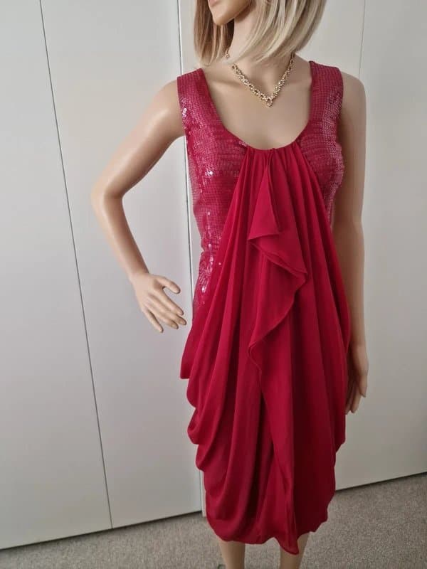 Amanda Wakeley Amanda wakeley size 18 gorgeous unusual unique designer dress worn once immaculate.