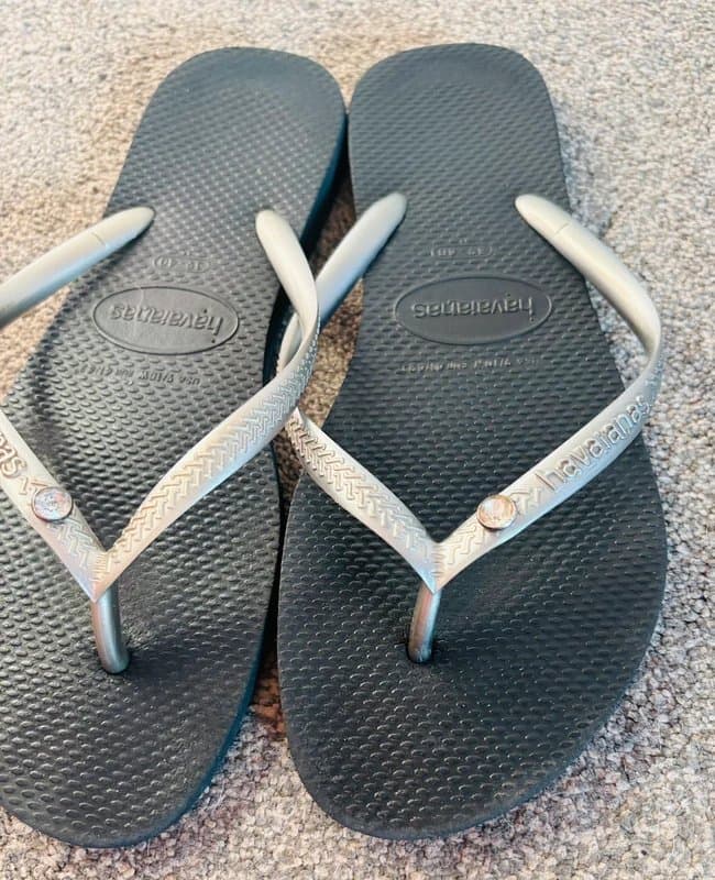 Havaianas Havaianas gemstone 6/7 rare silver holiday party festival same day post