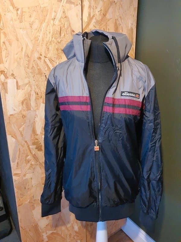 Ellesse Ellesse Lightweight Zip Jacket size Medium
