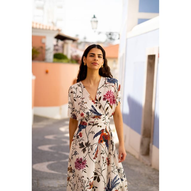 Yumi Yumi Women's Ivory Bird & Floral Print Ruched Waist Kimono Midi Dress in White - 2