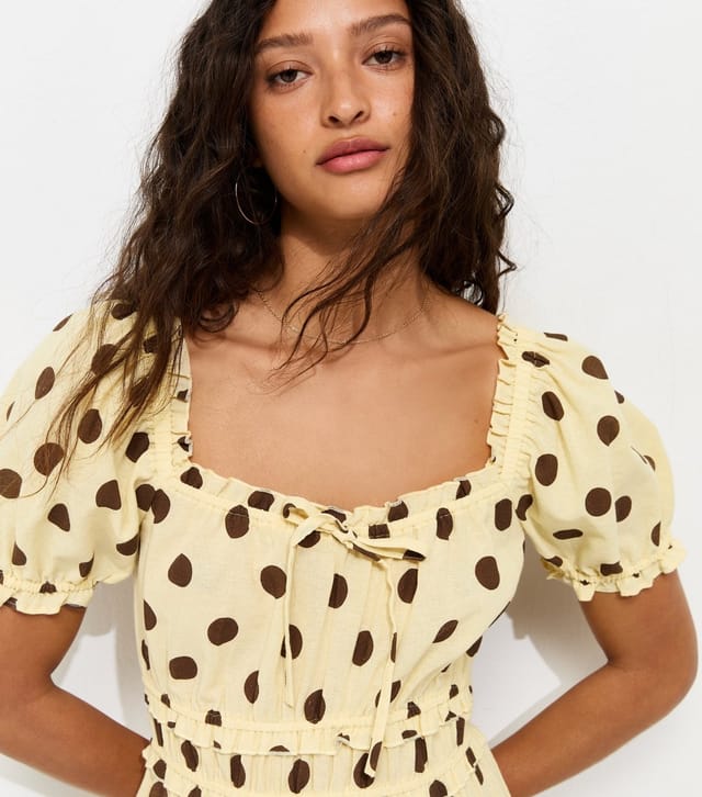New Look Women's Yellow Polka Dot Shirred Milkmaid Midi Dress New Look - 3
