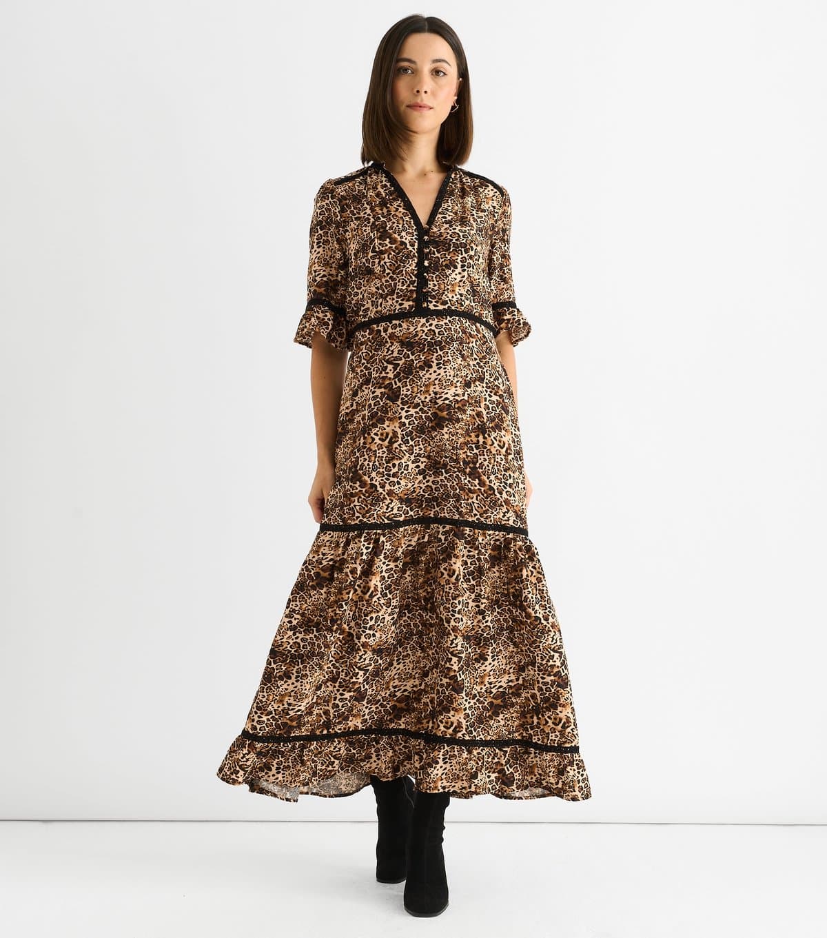 Gini London Women's Mid Brown Animal Print Tiered Midi Dress Gini London New Look