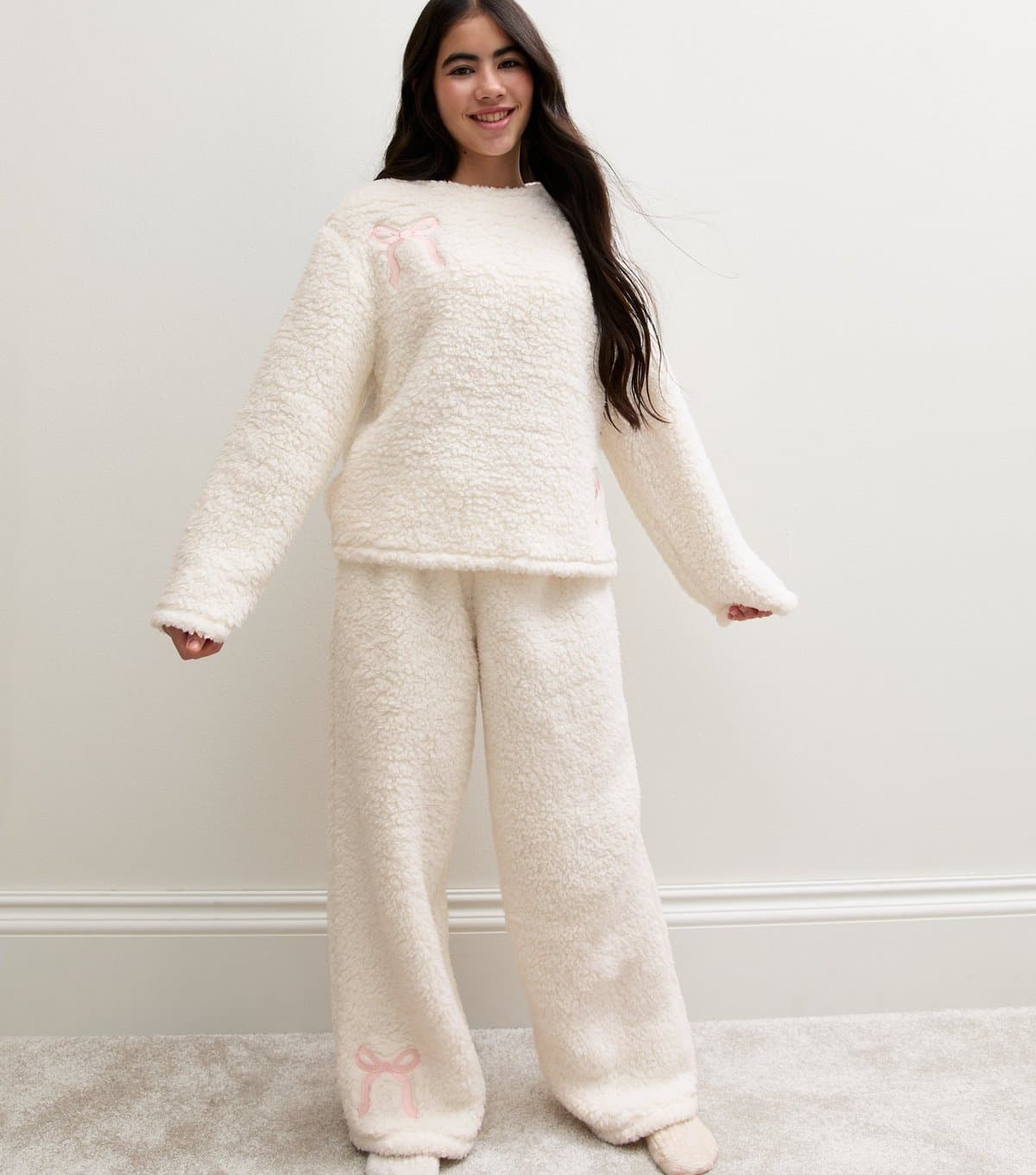 New Look Girls' White Borg Bow Top and Trousers Pyjama Set New Look