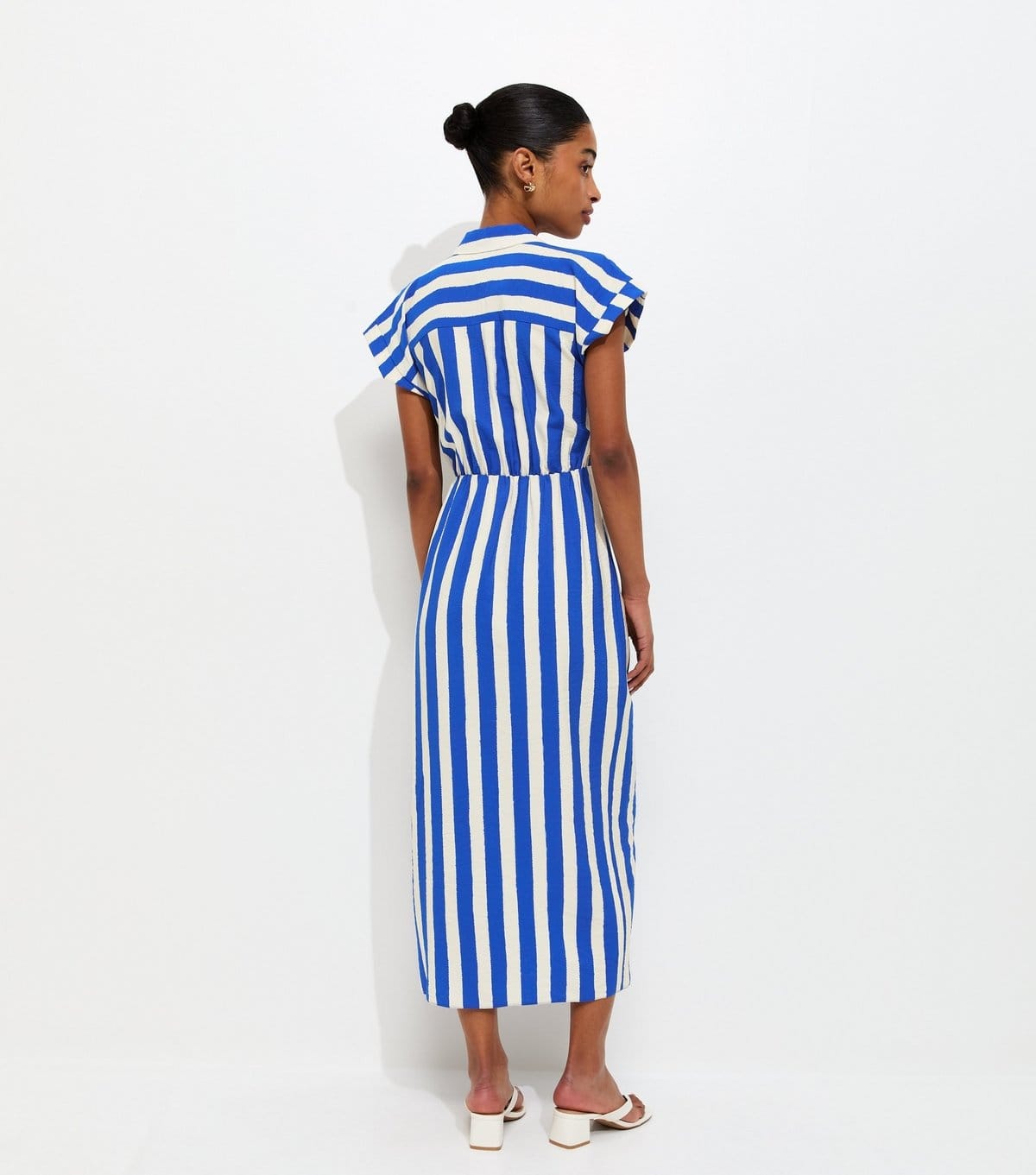 Unknown Women's Blue Stripe Tie Waist Midi Shirt Dress  New Look - 4