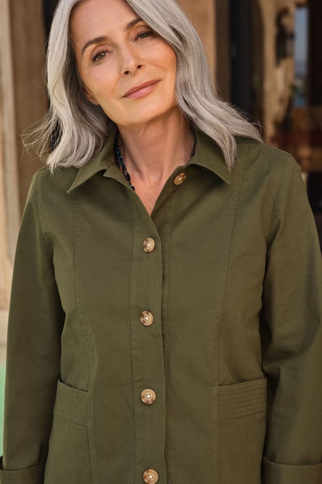 WoolOvers WoolOvers Women's Stitch Pocket Cotton Jacket in Green - 2