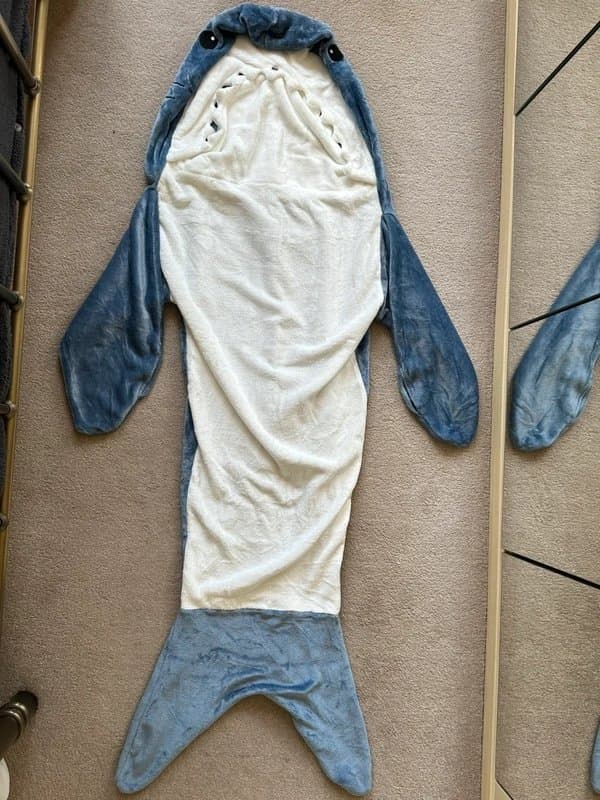 Amazon Kids/Teen Shark Blanket Suit - Size Medium