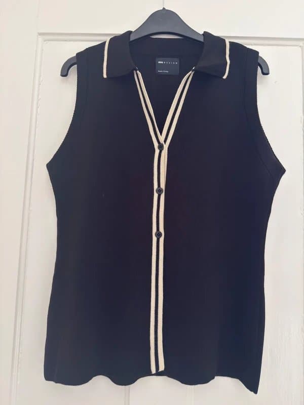 ASOS ASOS knitted waistcoat
