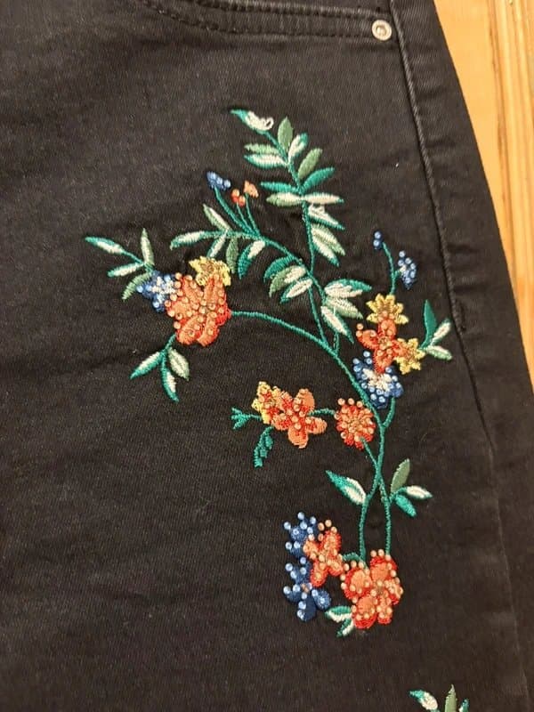 Topshop Topshop embellished floral jeans  W32 L 30