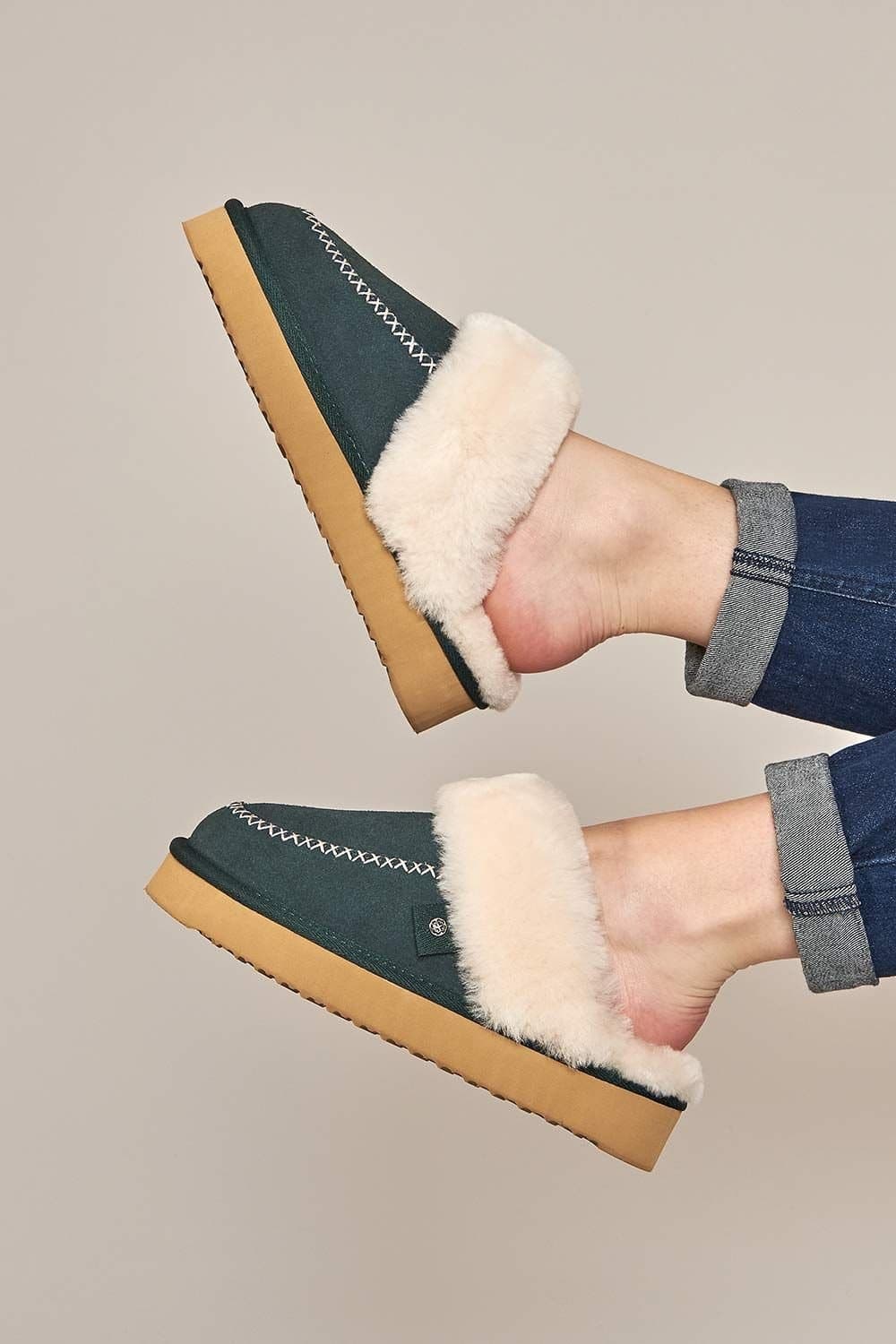 Moshulu Moshulu Women's Dark Green Suede Slippers