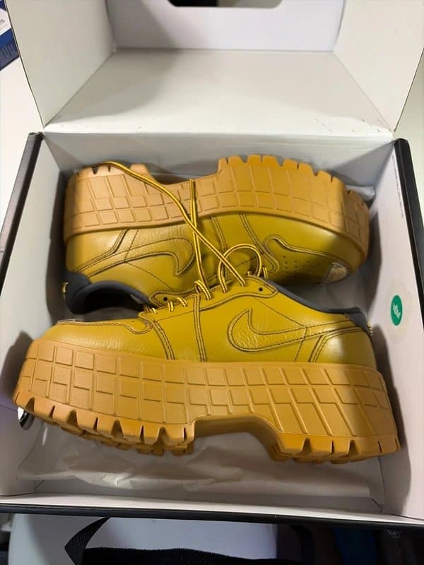 Nike Air Nike Air Jordan 1 Brooklyn Low - Brown - UK 5 men’s / US 6 men’s - Brand New Full Box