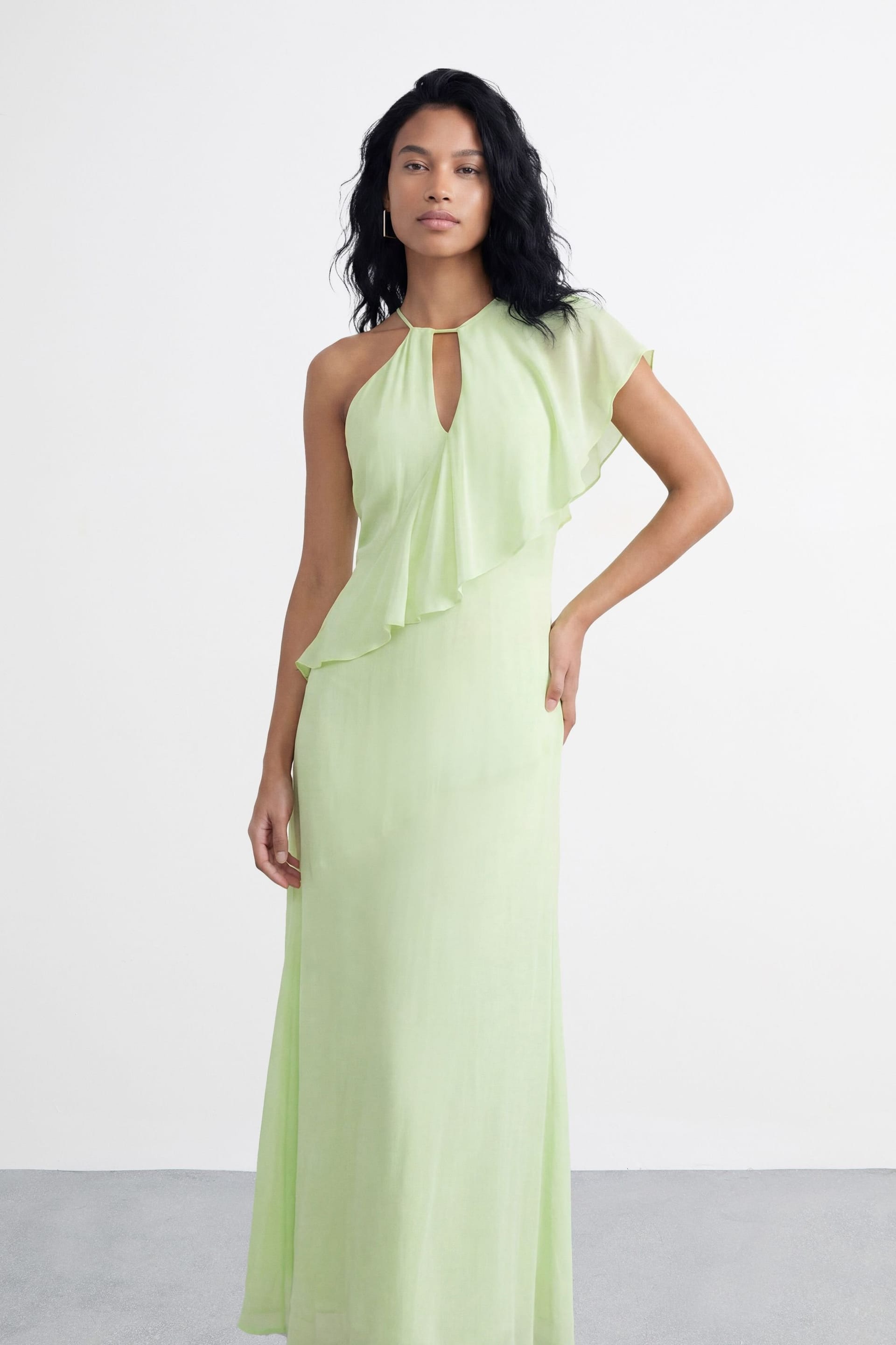 Warehouse Warehouse Women's One Shoulder Asymentric Ruffle Maxi Dress in Lime - 4