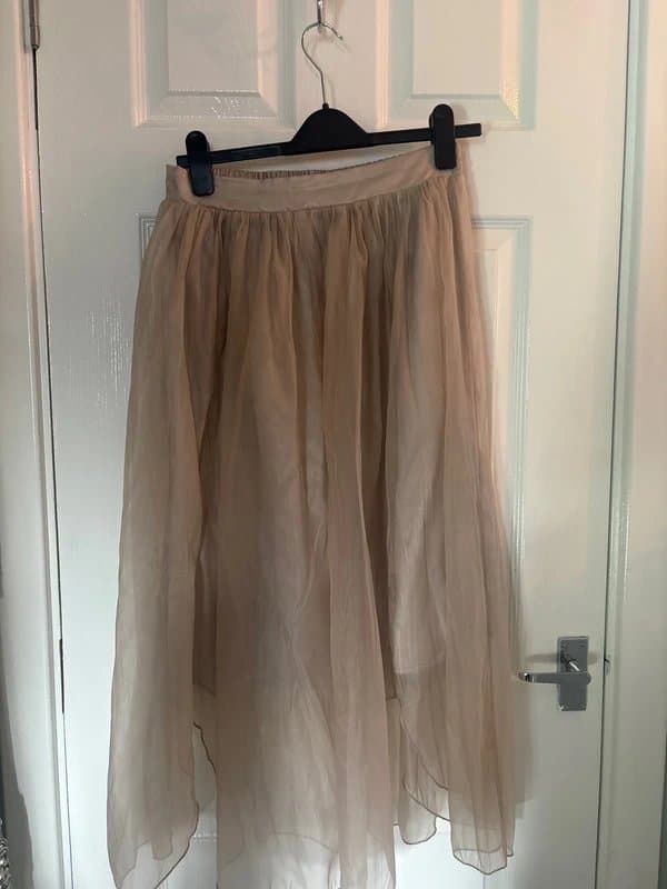 New Look New look size 10 tulle style midi skirt beige