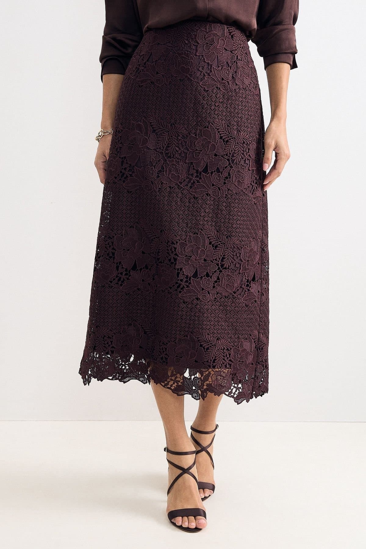 Phase Eight Phase Eight Women's Suzie Lace Skirt in Aubergine