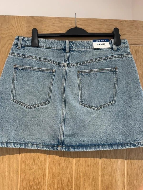 New Look Women’s New Look Denim Mini Skirt Size 16