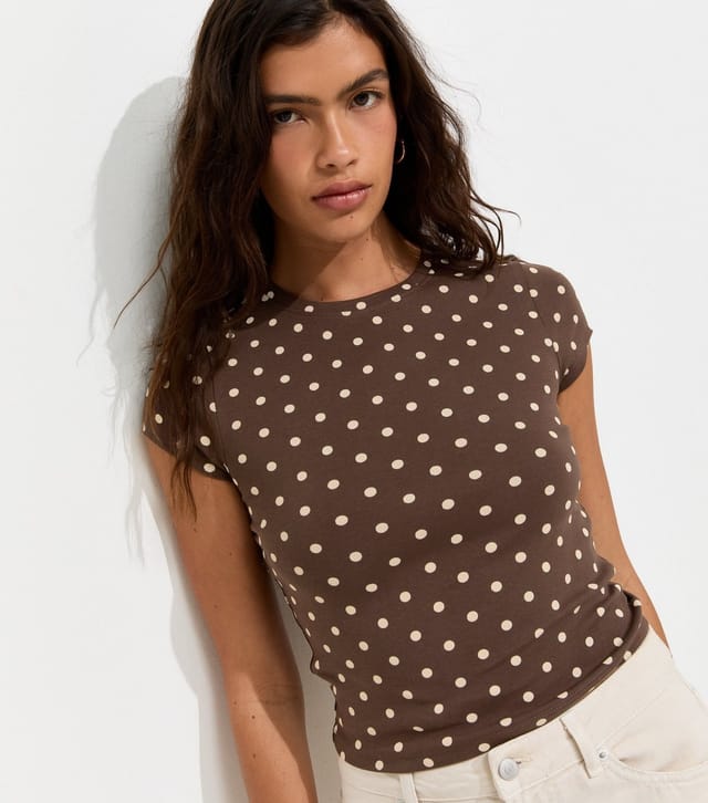 New Look Women's Brown Cotton Rich Spot Print Baby Tee T-Shirt New Look - 3