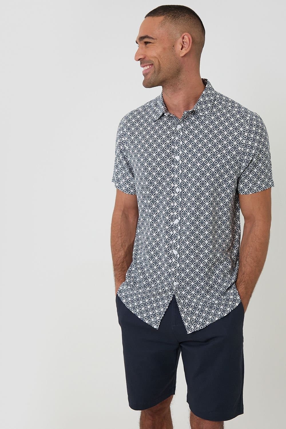 Threadbare Threadbare Men's Geometric Print Short Sleeve Shirt in Blue