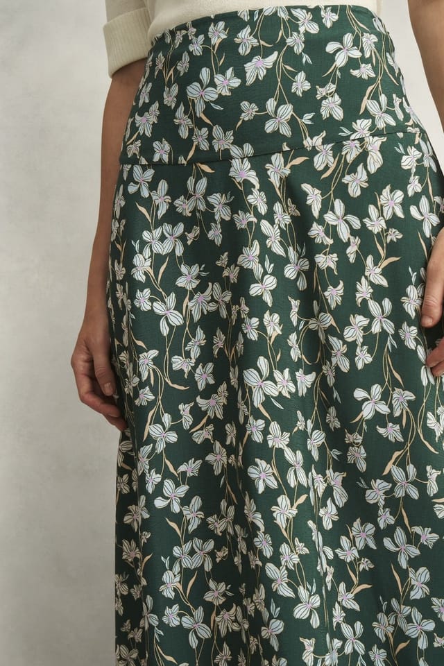 Hobbs London Hobbs London Women's Kiara Floral Midi Skirt in Bottle Green - 3