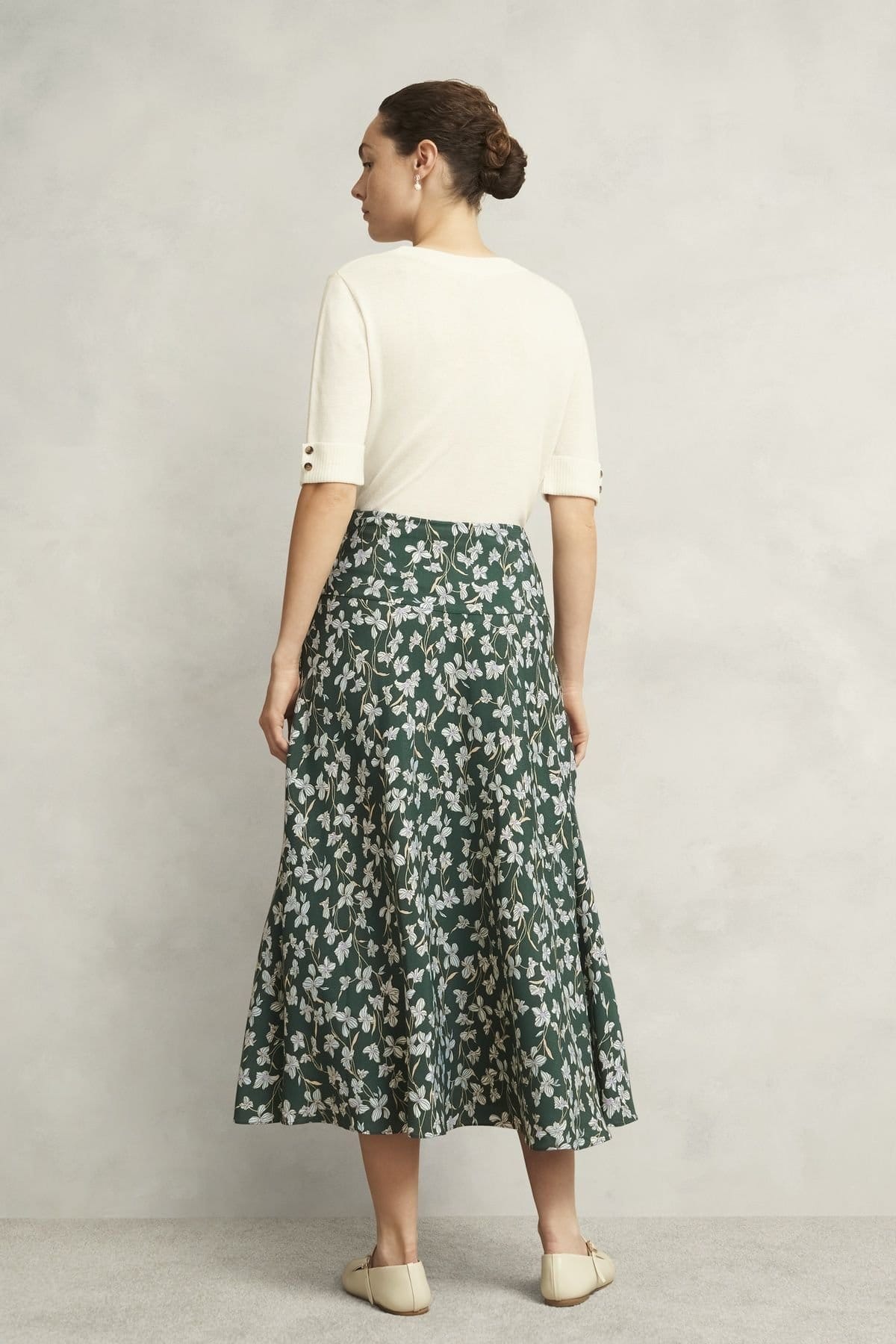 Hobbs London Hobbs London Women's Kiara Floral Midi Skirt in Bottle Green - 4