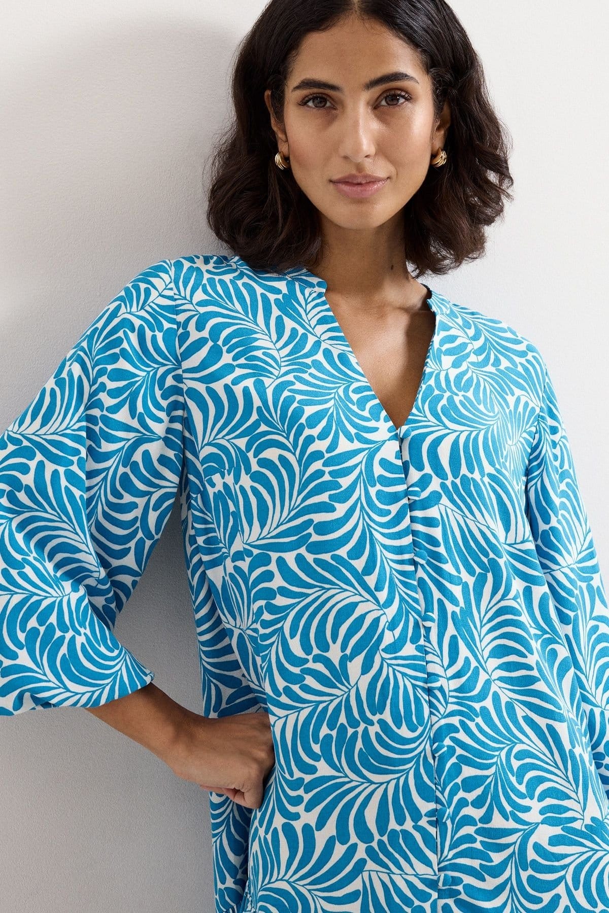 Phase Eight Phase Eight Women's Phoebe Tiered Hem V-Neck Mini Dress in Turquoise - 4