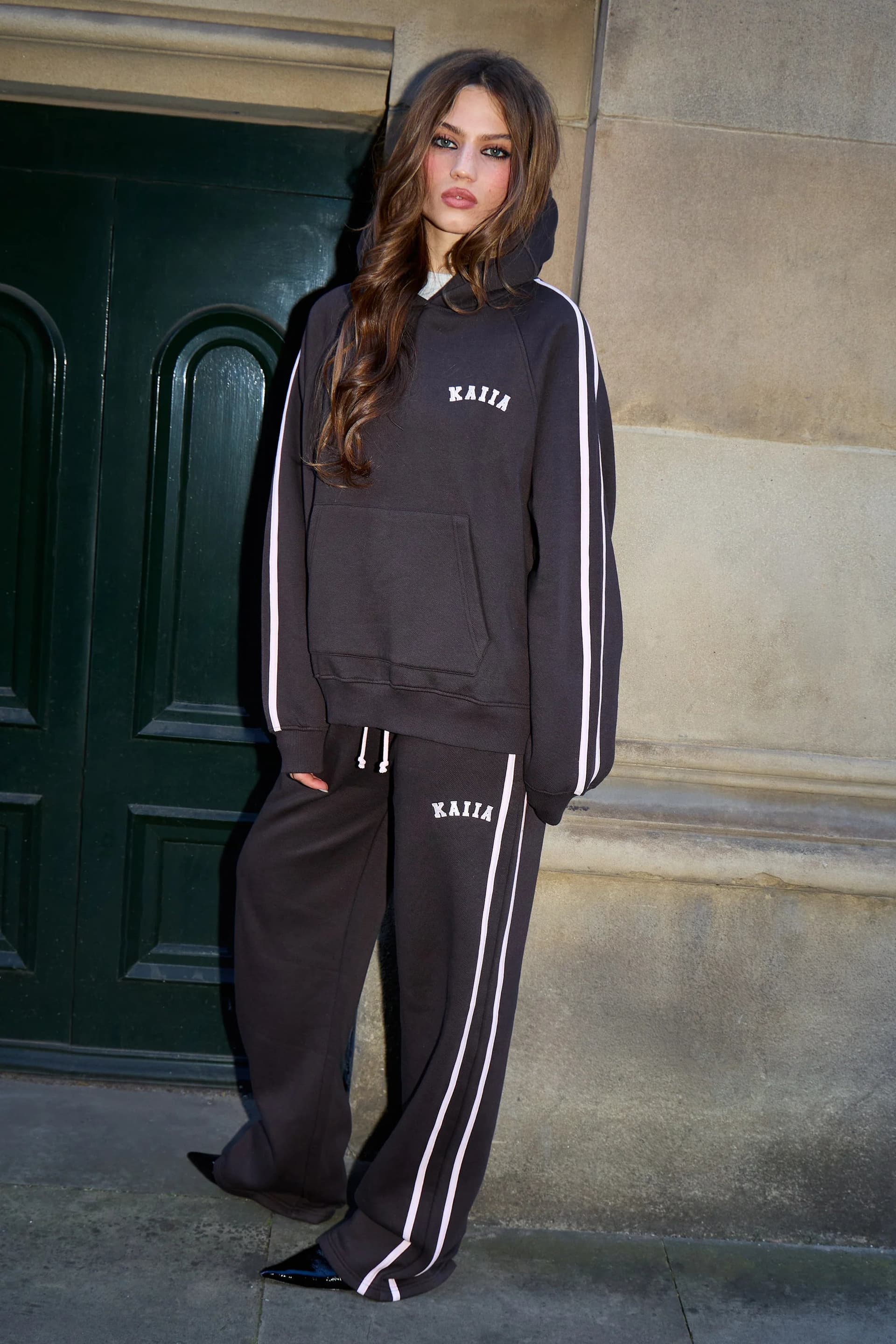 Kaiia Kaiia Slogan Side Stripe Wide Leg Joggers Dark Chocolate & Pink Chai