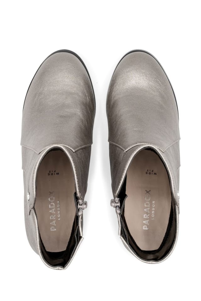 Paradox London Paradox London Women's 'Anya' Mid Block Heel Ankle Boot in Metallics - 3