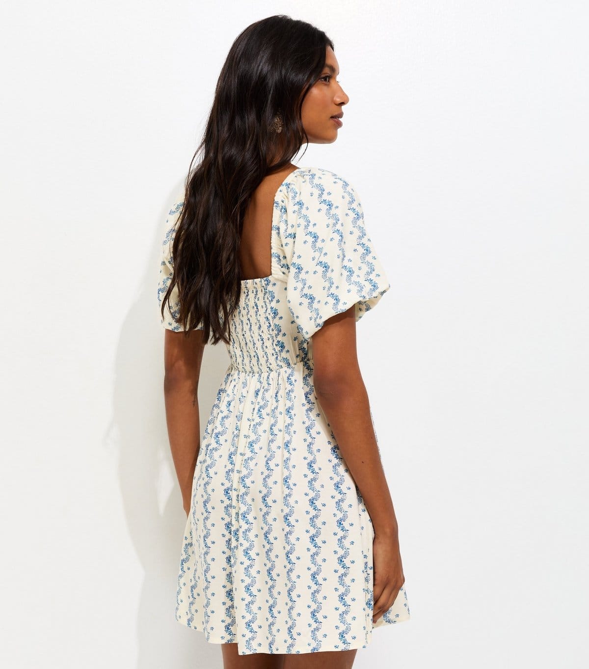 New Look Women's White Floral Milkmaid Mini Dress New Look - 4