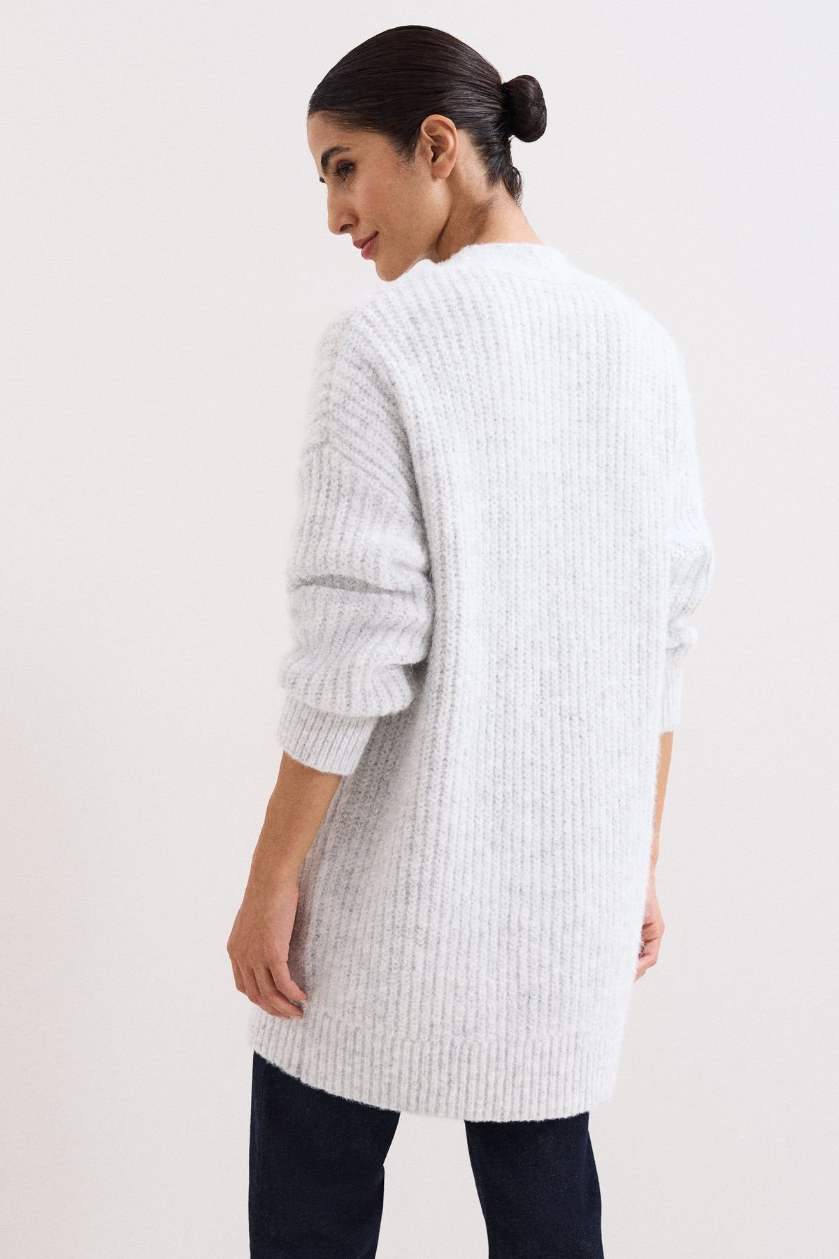 Phase Eight Phase Eight Women's Marianne Cardigan in Pale Grey - 4