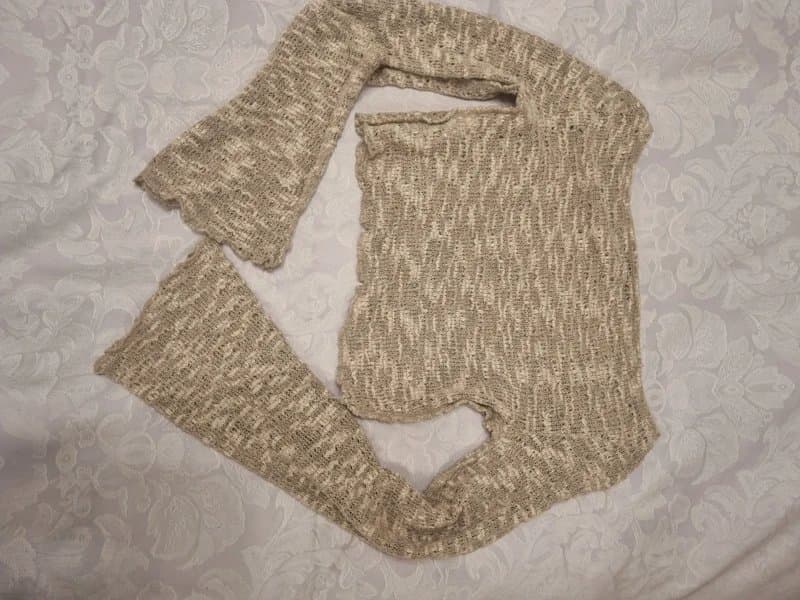 Bershka Bershka Shimmer Knit cropped top light and dark brige size S