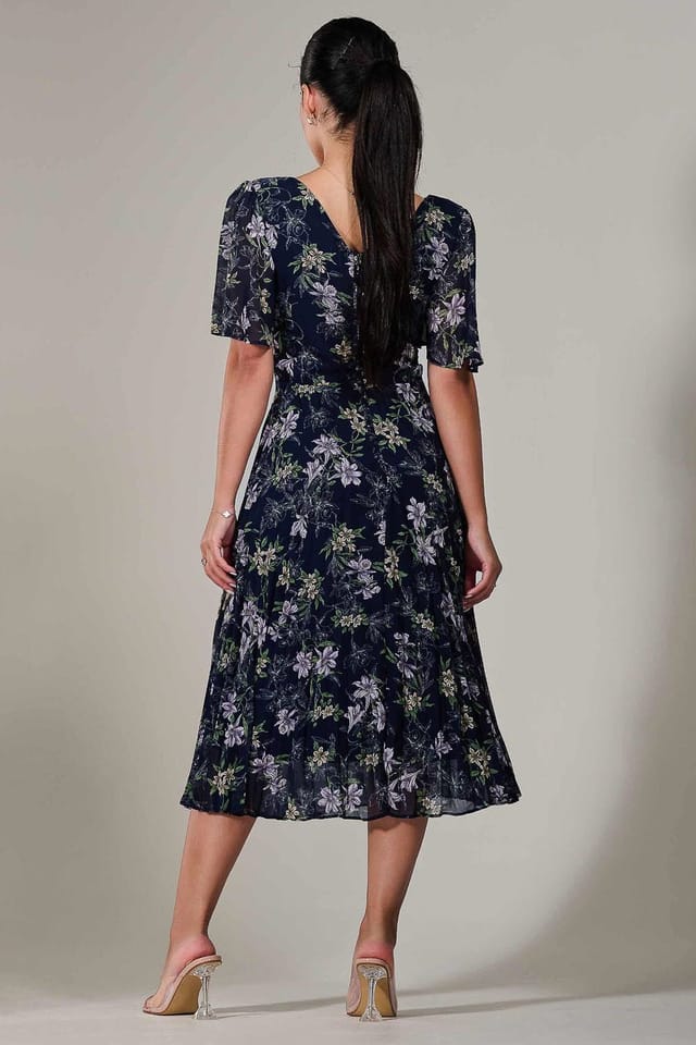 Jolie Moi Jolie Moi Women's Petite Chiffon Pleated Midaxi Dress in Navy - 2