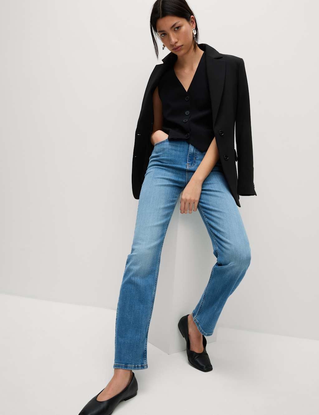 Marks & Spencer M&S Sienna Supersoft High Waisted Jeans Light Indigo - 2