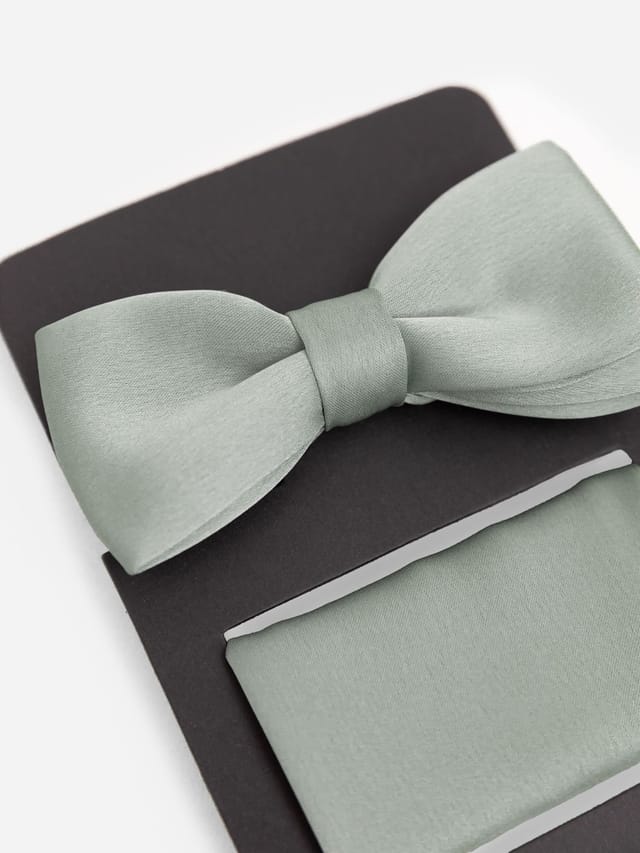 Maya Deluxe Maya Deluxe Men's Satin Bow Tie Pocket Square Set in Green - 2