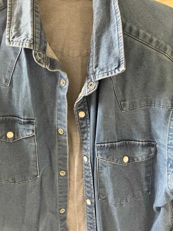 ASOS Men’s Soft Denim ASOS shirt. Size L