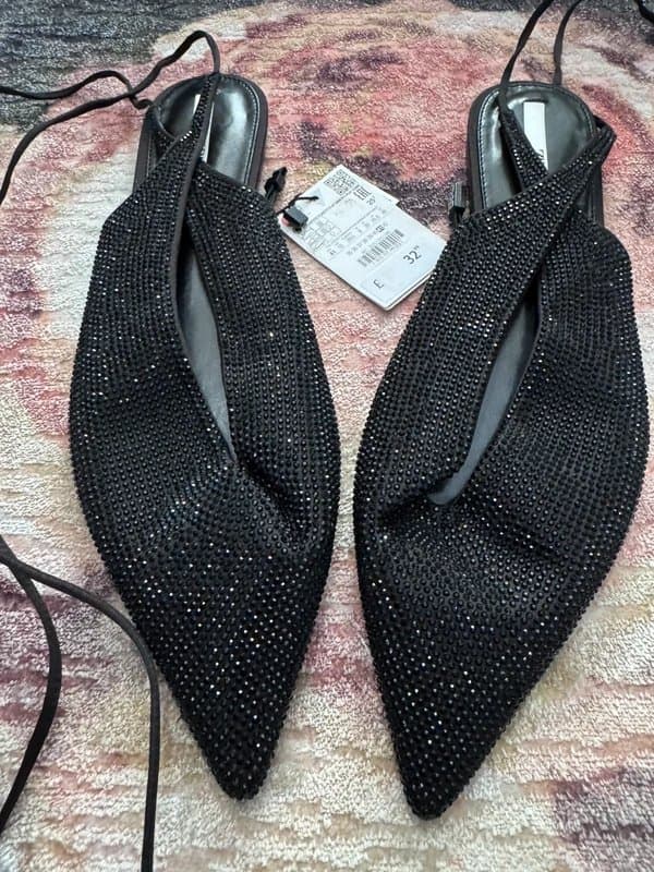 Zara Zara BNWT Black Sparkly Embellished Rhinestone Pointed Ankle Tie-Up Ballet Mules Flats Size 8 (41)