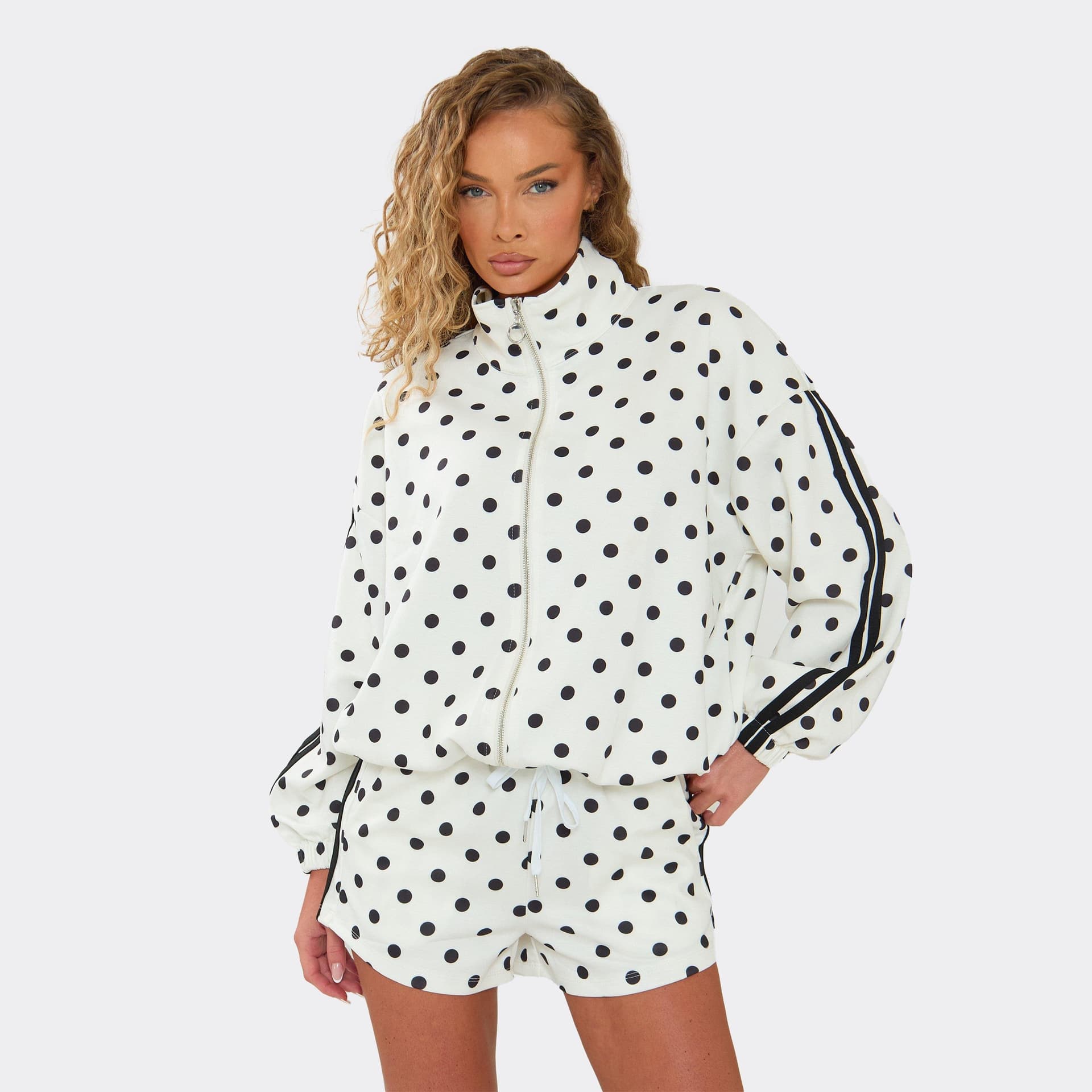 EGO Long Sleeve Contrast Stripe Oversized Jacket And Drawstring Waist Shorts Co-Ord Set In White Polka Dot, Women's Size UK M/L