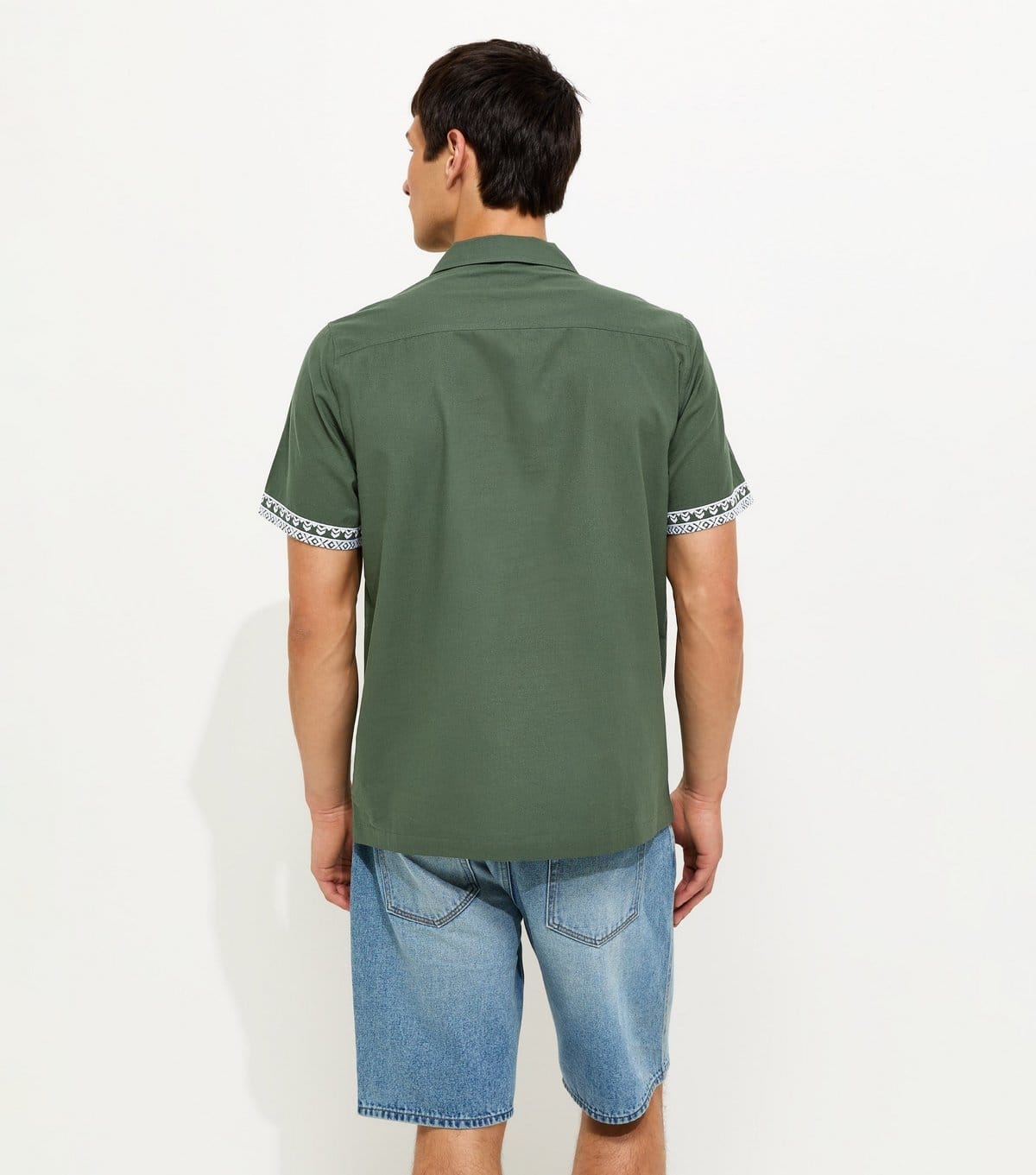 New Look Men's Green Regular Border Embroidered Shirt New Look - 4
