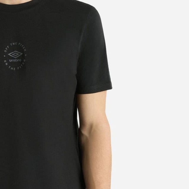 Umbro Umbro Men's Relaxed Fit T-Shirt in Black - 2