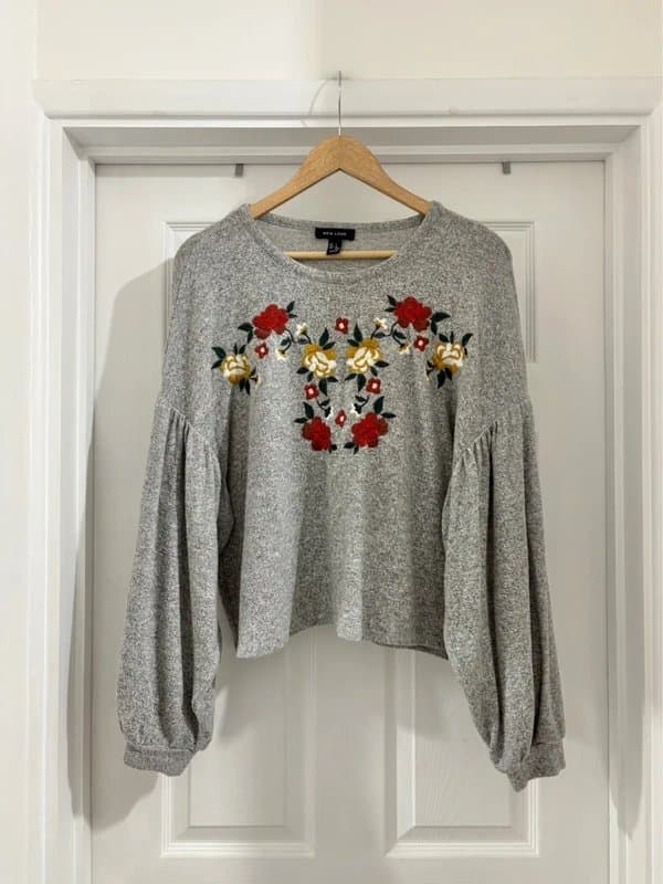 New Look Lovely Women’s New Look Grey Embroidered Boho Knit Sweater Jumper Top size L 16-18