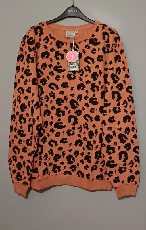 Scamp & Dude Scamp&Dude Coral Leopard Print 100% Organic Cotton Sweatshirt- size 20