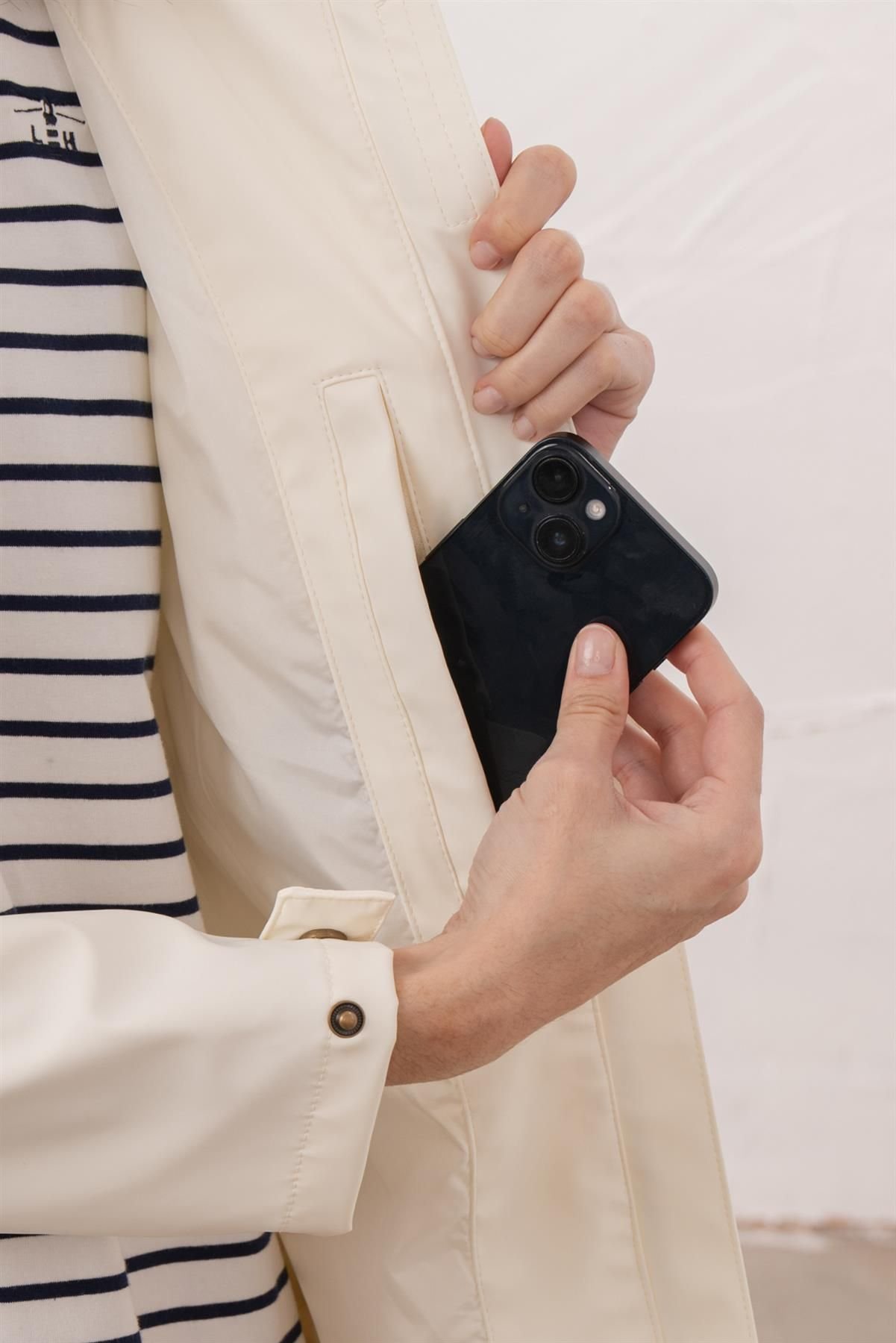 Lighthouse Clothing Lighthouse Clothing Women's Lucy Long Jacket in Beige - 3