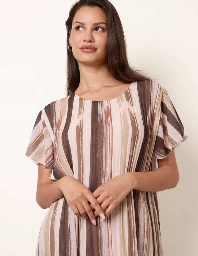 Blue Vanilla Short Sleeve Pleated Paint Top - 2