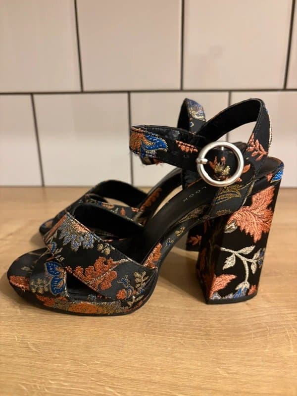 New Look Y2K new look Floral Brocade Platform Heels UK 3 Funky Y2K