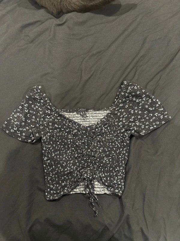 New Look New look crop ruched floral top - 1