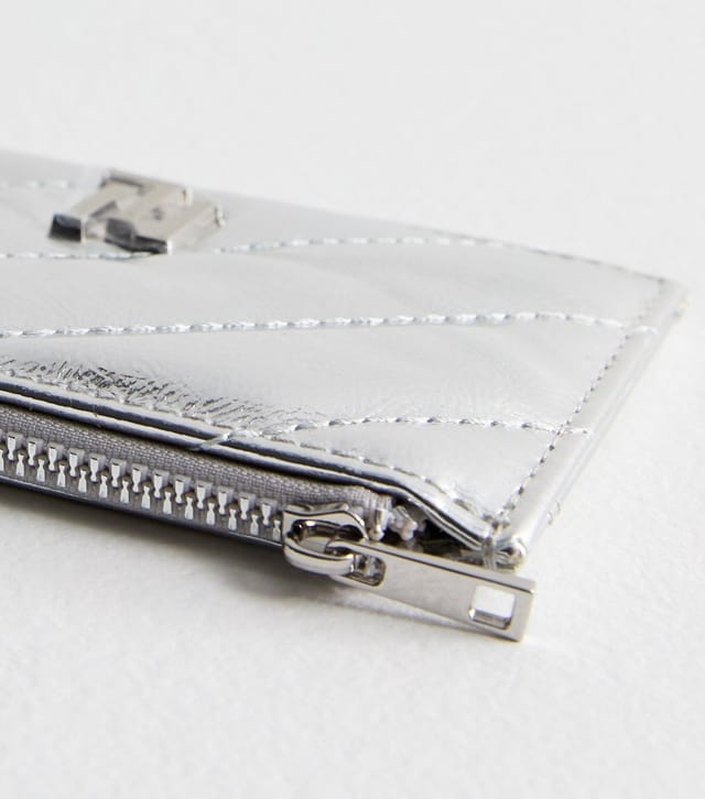 New Look Silver Quilted Faux Leather Cardholder New Look - 2