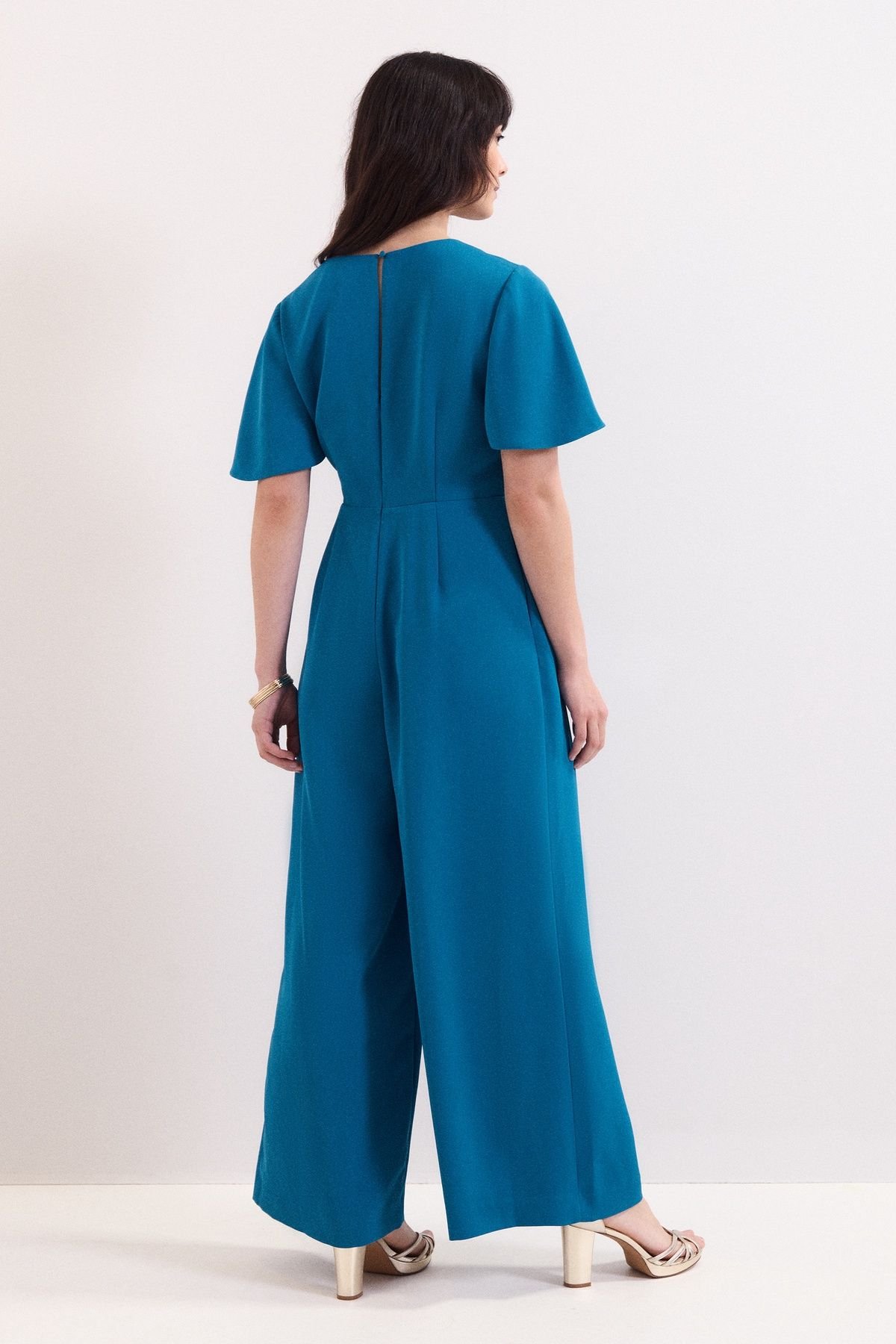 Phase Eight Phase Eight Women's Julissa V-Neck Jumpsuit in Turquoise - 4